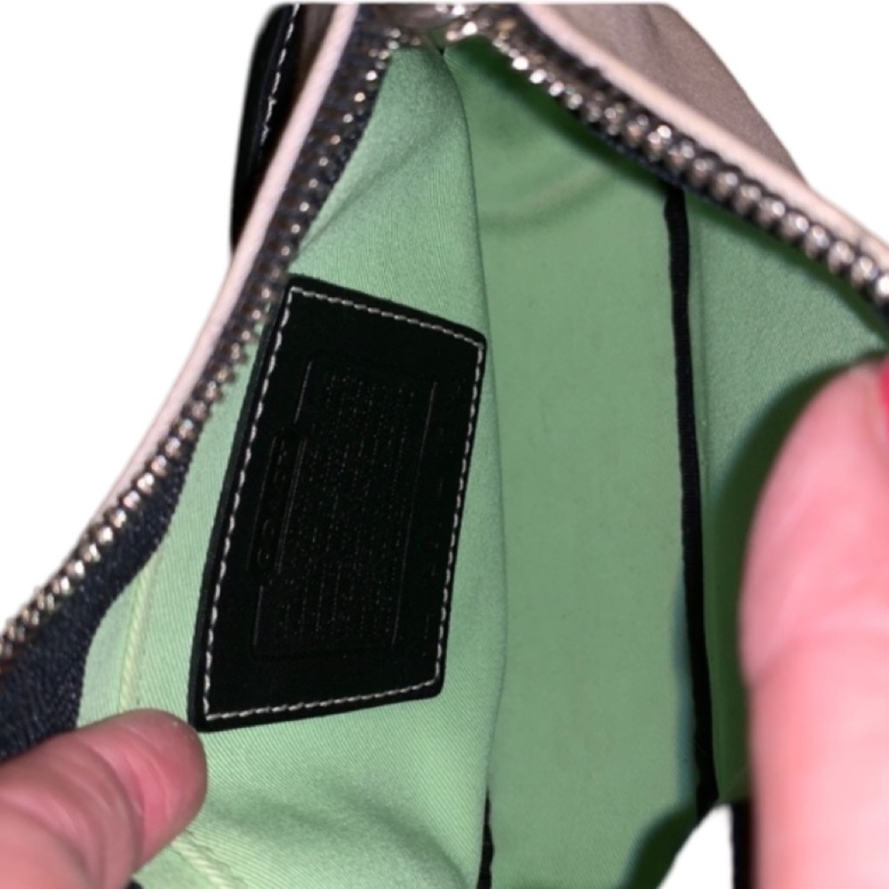 Coach Vintage Mini Bag Pale Pink with Apple Green Interior Black Leather Accents - Picture 3 of 8